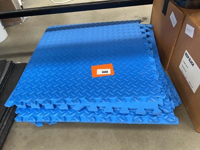 Lot 4666 - Quantity of pale blue rubberised flooring