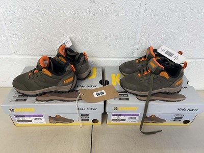 Lot 1879 - x2 boxed pairs of children's Khombu hiker...