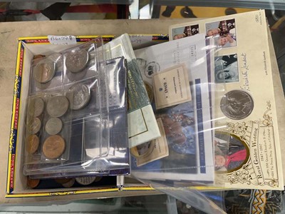 Lot 2481 - 2 boxes containing various coins and coin sets