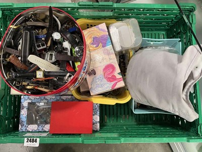 Lot 2484 - Box containing various watches, jewellery...