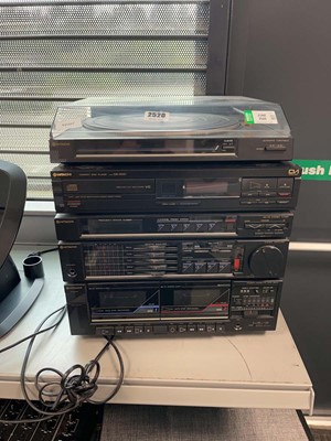 Lot 2520 - Hitachi music system featuring turn table...
