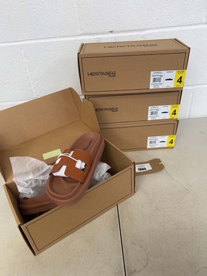 Lot 1885 - x4 boxed pairs of Pajar heritage 64 leather...