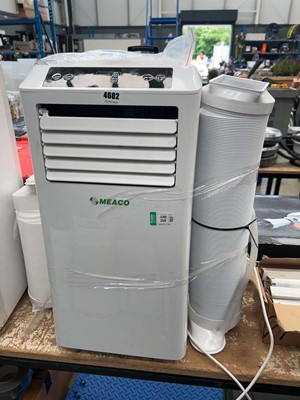 Lot 4682 - Meaco air conditioner with pipe