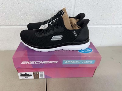 Lot 1889 - Boxed pair of Skechers hands free swift fit...