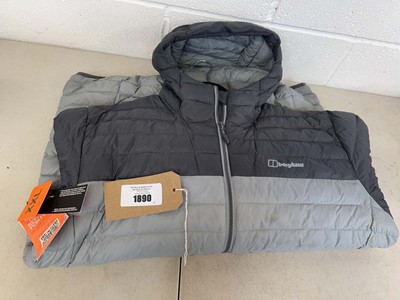 Lot 1890 - Berghaus hooded 'vaskye' jacket size XXL