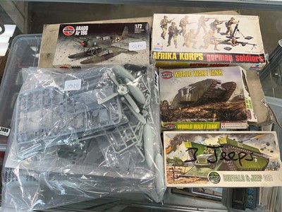 Lot 2504 - Selection of Airfix and other model kits, some...