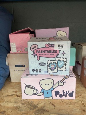 Lot 3242 - 7 boxes of painter frame paint mug sets etc