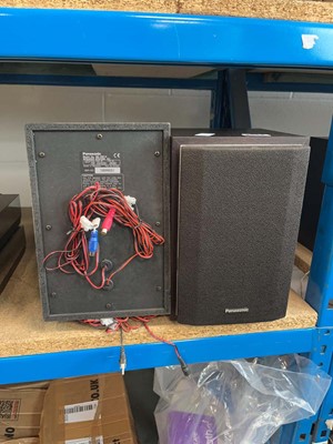 Lot 2582 - 2 Panasonic SBPM15 speakers