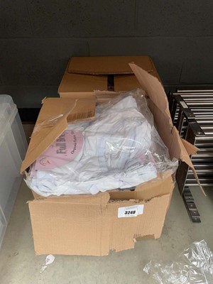 Lot 3248 - 2 boxes containing full briefs