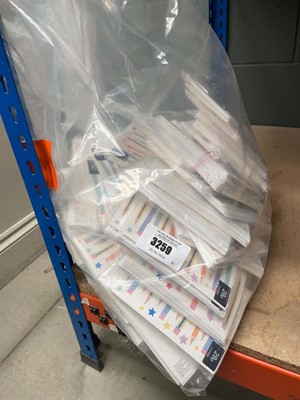 Lot 3259 - Bag of celebratory cards