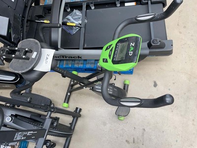 Lot 3284 - Fold up exercise bike