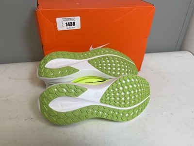 Lot Nike UK9 air zoom pegasus 41 trainers in white...