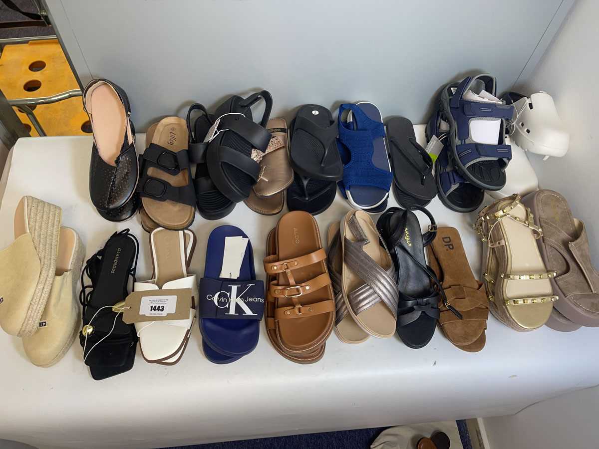 Lot 19x Pairs of sandals to include Aldo, Calvin...