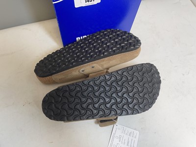 Lot Birkenstock UK9 loma sandals in dark tea - boxed