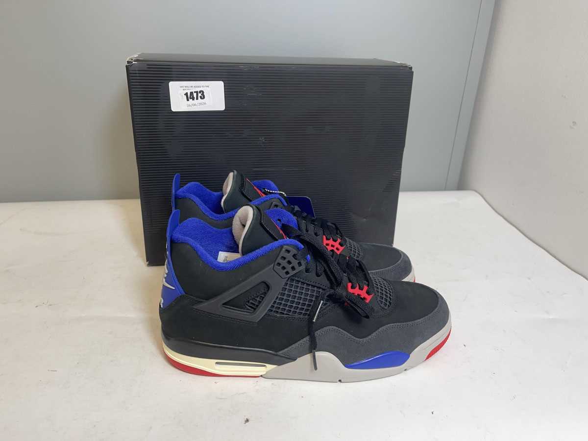 Lot Nike UK10 air jordan 4 retro trainers in black...