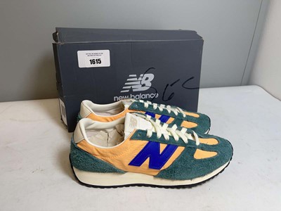 Lot 1900 - New Balance trainers in moss green, boxed...