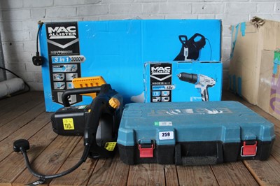 Lot 259 - Garden blower, battery drill, part Titan...