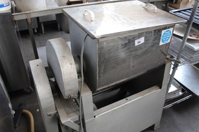Lot 355 - Large vegetable tumbling machine