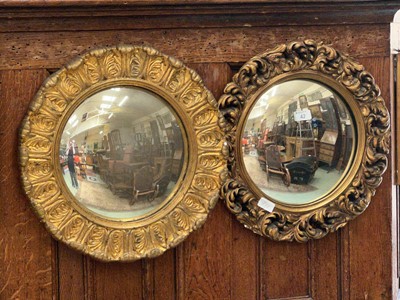 Lot 42 - Two circular mirrors in foliate gilt frames