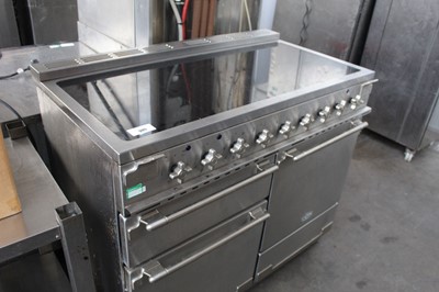 Lot 395 - 110cm 5 zone ceramic top Range Master range...