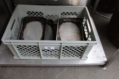 Lot 426 - Plastic crate containing small oven dishes