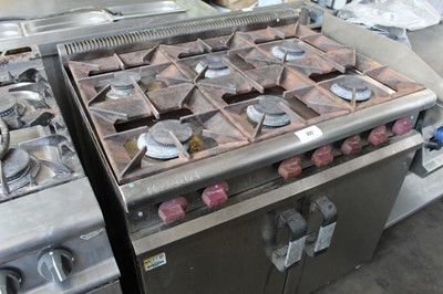 Lot 327 - 90cm gas MasterChef 6-burner cooker with...