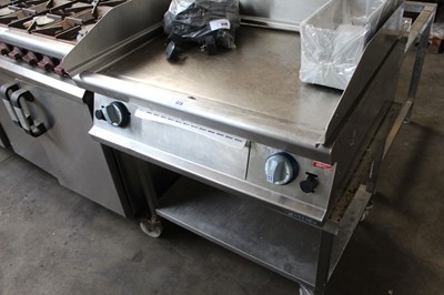 Lot 329 - 80cm gas GKG ICO flat top griddle on mobile stand