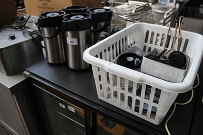 Lot 442 - Various air pots and part air pots of various...