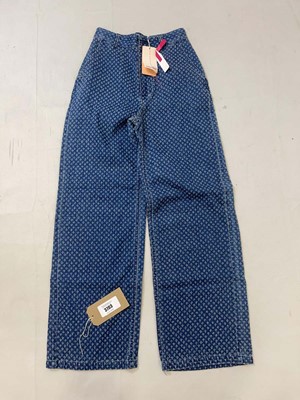 Lot 3703 - Fabrique sunny jeans in indigo size XS (bagged)