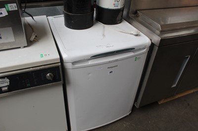 Lot 464 - 60cm Hotpoint undercounter single-door freezer