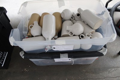 Lot 585 - 2 crates of assorted ceramic bowls, bottles...