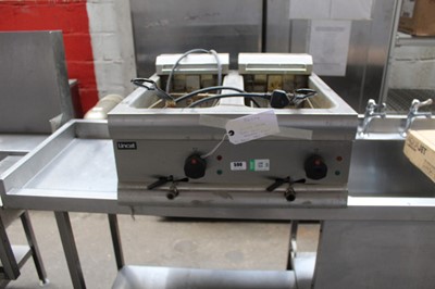 Lot 590 - 60cm electric Lincat DS66 twin tank bench top...