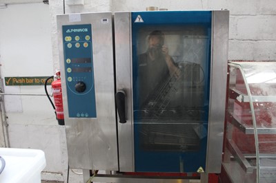 Lot 599 - 90cm gas Alpeninos 10 grid combination oven on...