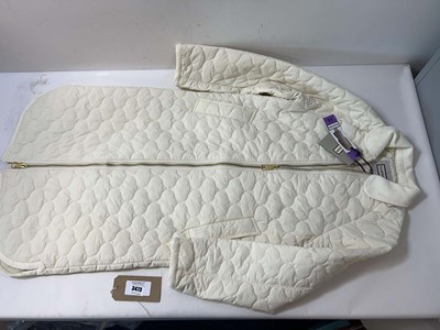 Lot 3473 - Ladies Hunter quilted jacket (XS) Antique white