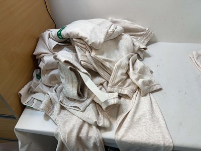 Lot 3477 - Ladies 32 Degrees cool jogging bottoms Cream