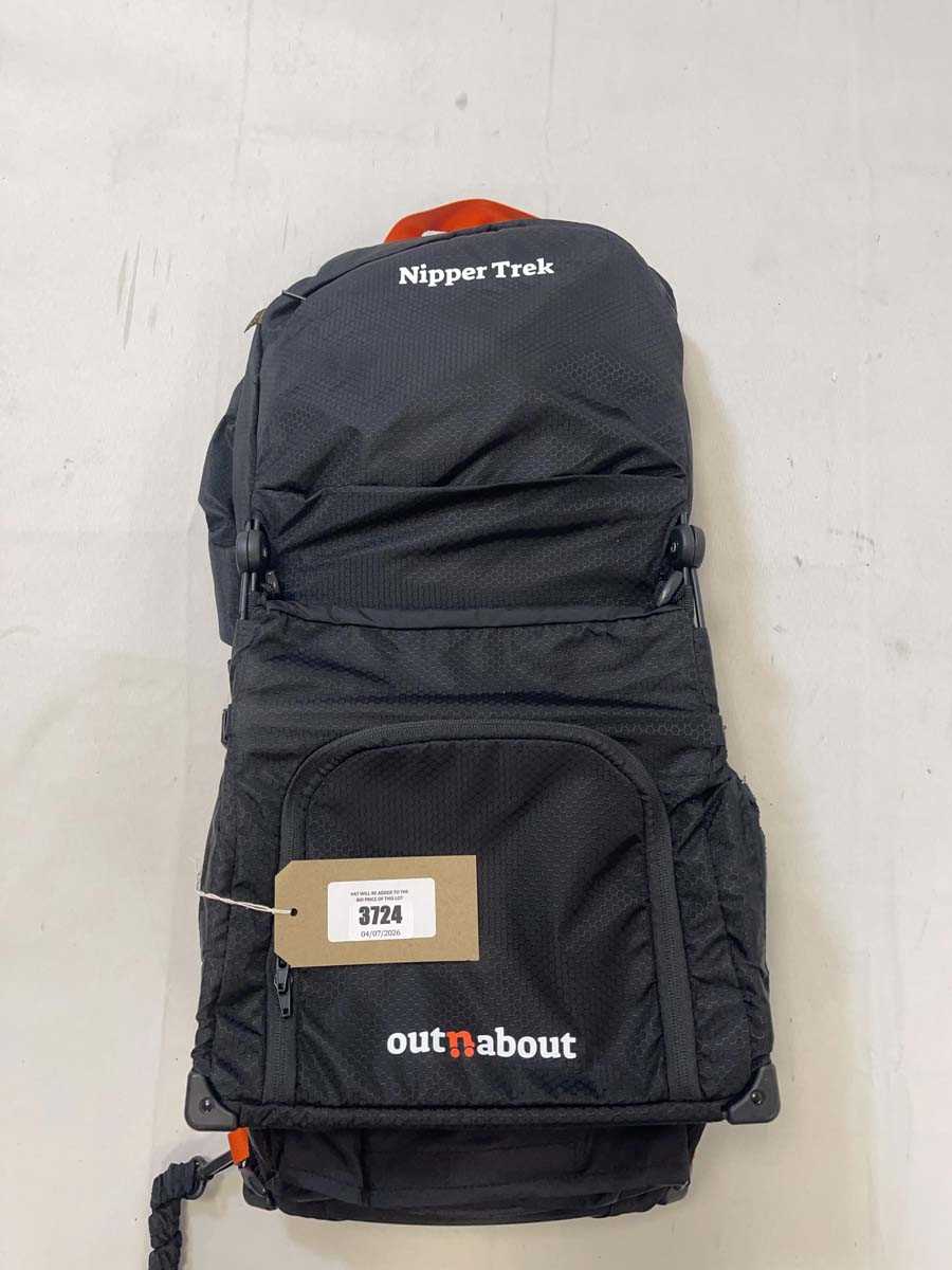 Lot 3724 - Nipper Trek out n about large backpack in black