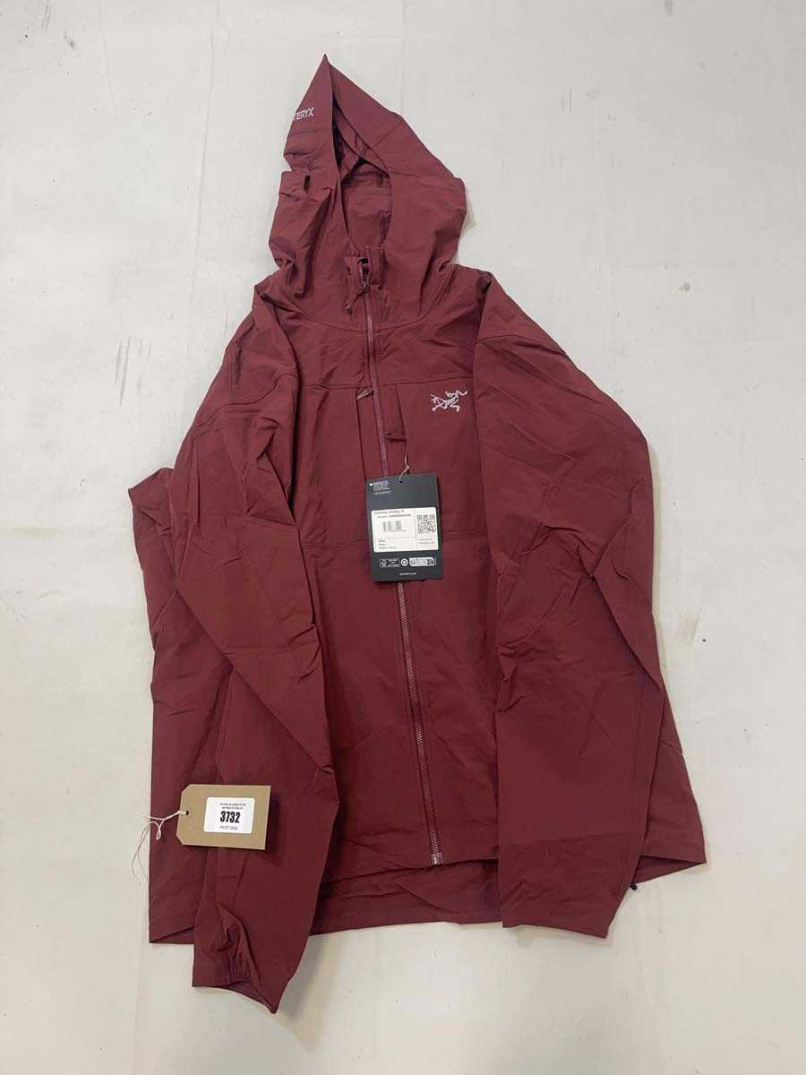 Lot 3732 - Arcteryx gamma hoody in marron size medium...
