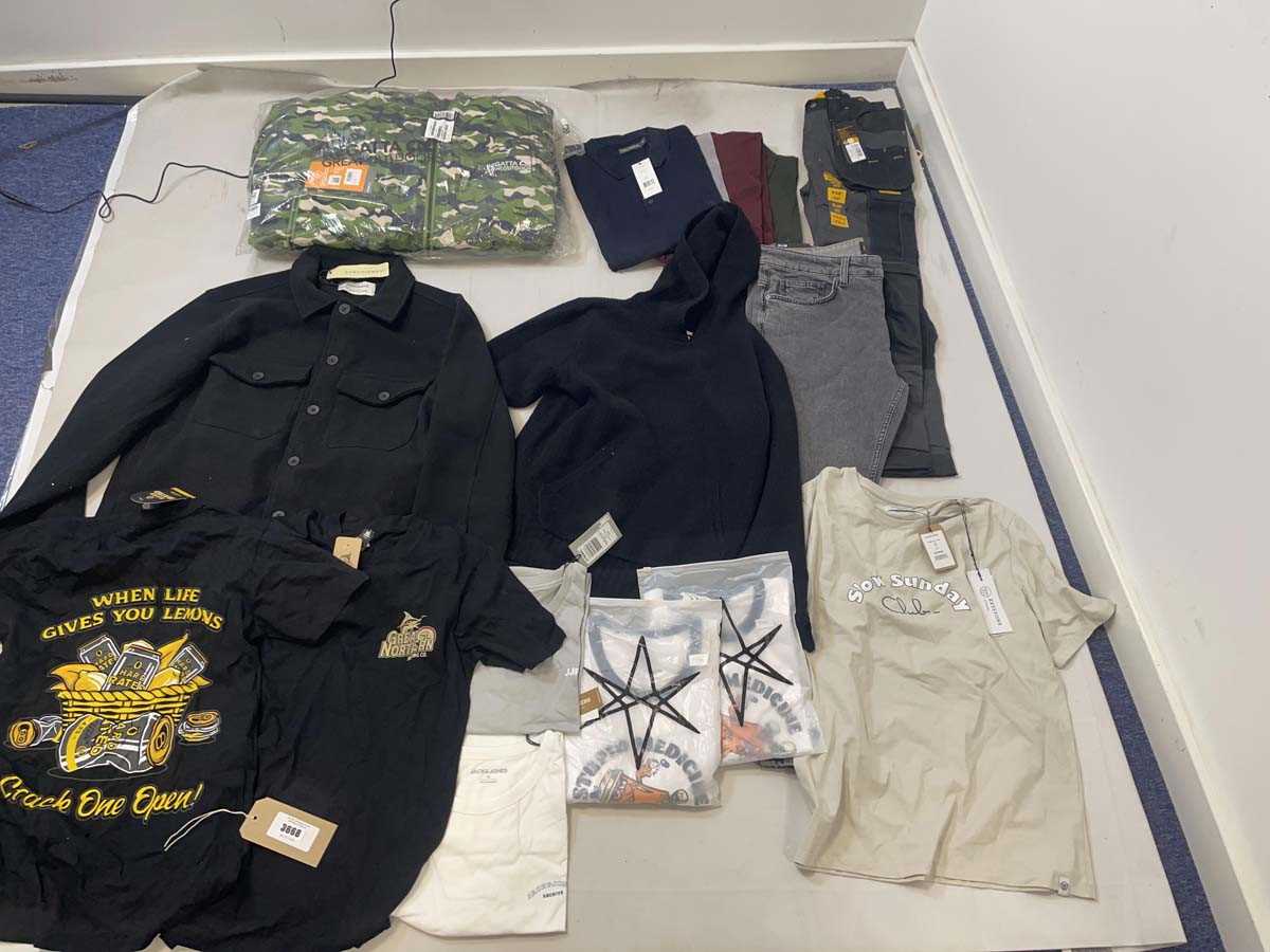 Lot 3668 - Clothing to include Hugo Boss, Jack & Jones,...