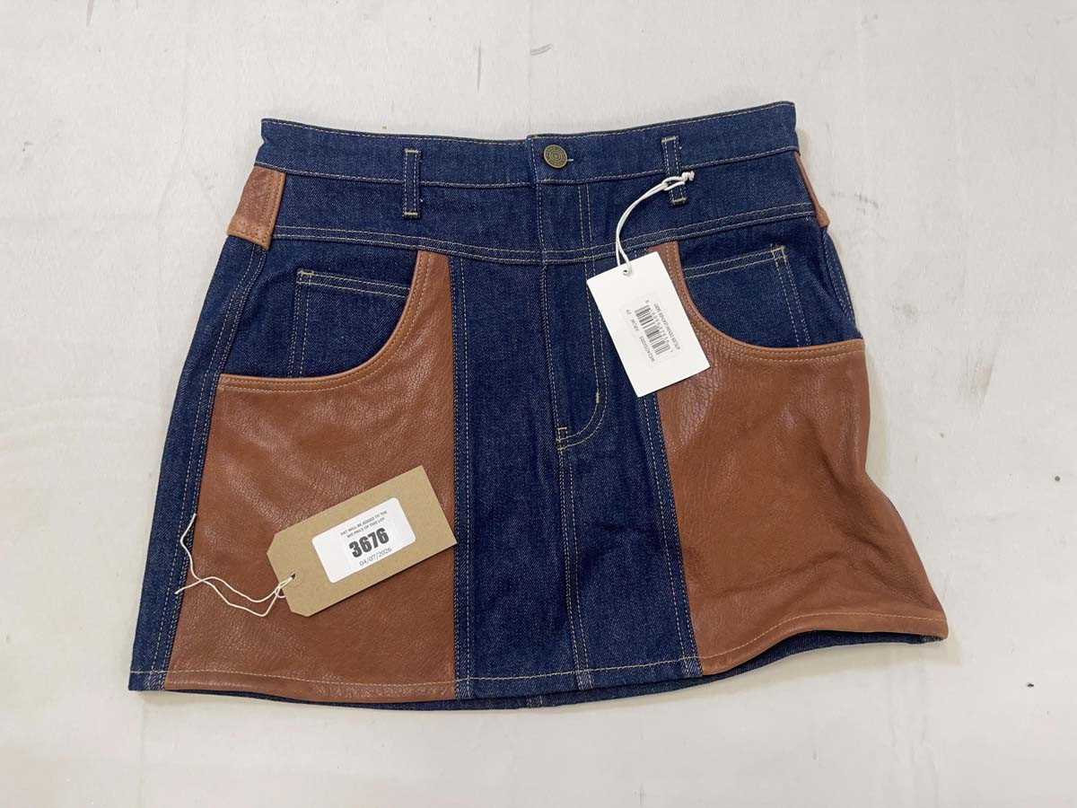 Lot 3676 - Frame atelier denim leather skirt size 29...
