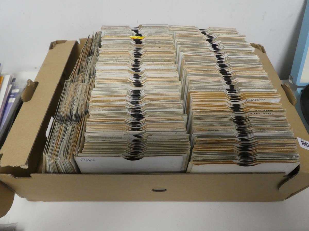 Lot Large box of 7" singles incl. Shakin' Stevens,...