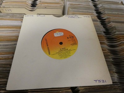 Lot Large box of 7" singles incl. Shakin' Stevens,...