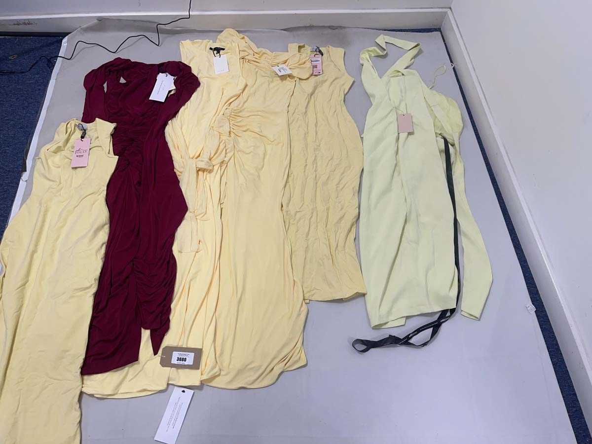 Lot 3680 - OddMuse, Club London & Oh Polly clothing