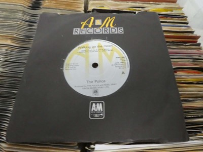 Lot Box of 7" singles incl. Styx, Linx and Scritti...