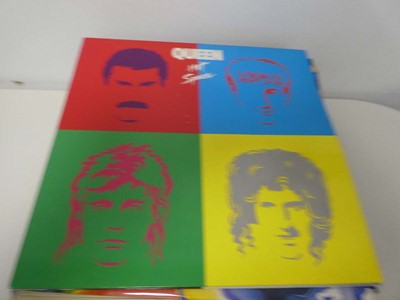 Lot Collection of vinyl LPs incl. The Beatles,...