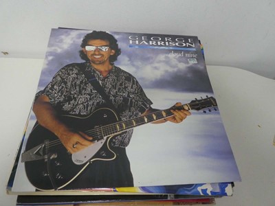 Lot Collection of vinyl LPs incl. The Beatles,...