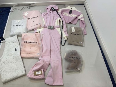 Lot 3690 - Blakely & Bo+Tee clothing