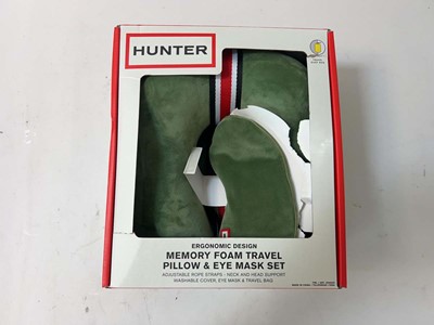 Lot 3491 - Hunter Memory foam travel pillow & eye mask set