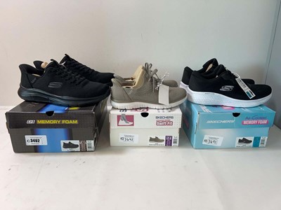 Lot 3492 - 3x Skechers memory foam slip ons/ Equalizer...