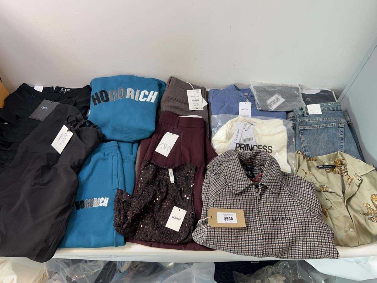 Lot 3500 - Ladies clothing Zara, Club L, Hoodrich, Motel,...