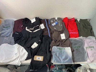 Lot 3829 - Ladies sportswear T/ALA, Adidas, Gymshark,...